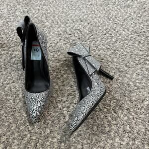 I.N.C. International Concepts Silvee Bow Pumps Bling Rhinestones 8.5 New READ